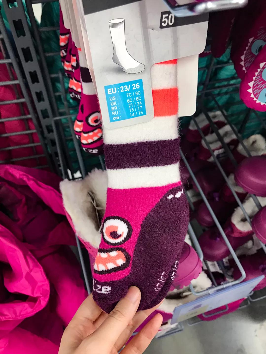 3-6岁儿童滑雪入门教程,儿童滑雪小白必备攻略收藏起来吧