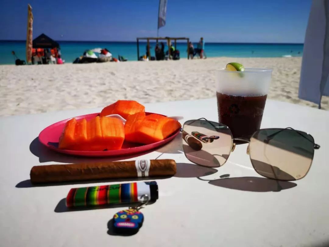 世界上最美的度假海滩名单上，没有这里就不完整了