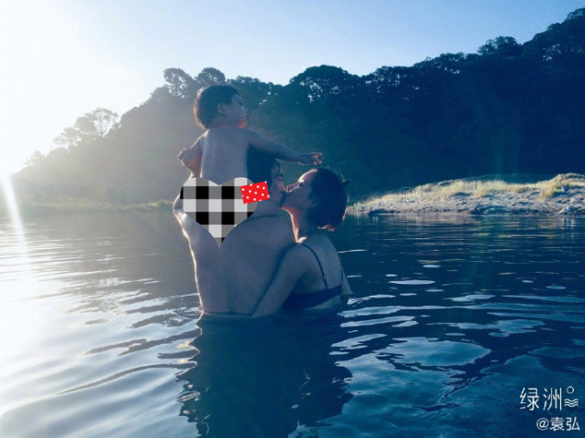 张歆艺晒一家三口照,张歆艺袁弘私照曝光