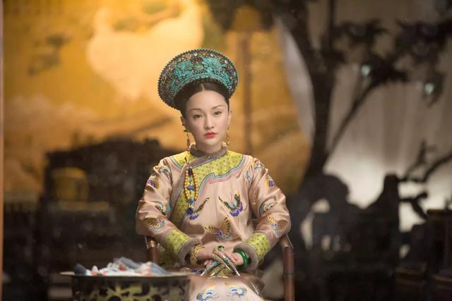 电视剧中或成功或失败的皇后们，背后是怎样的现代文化心理？