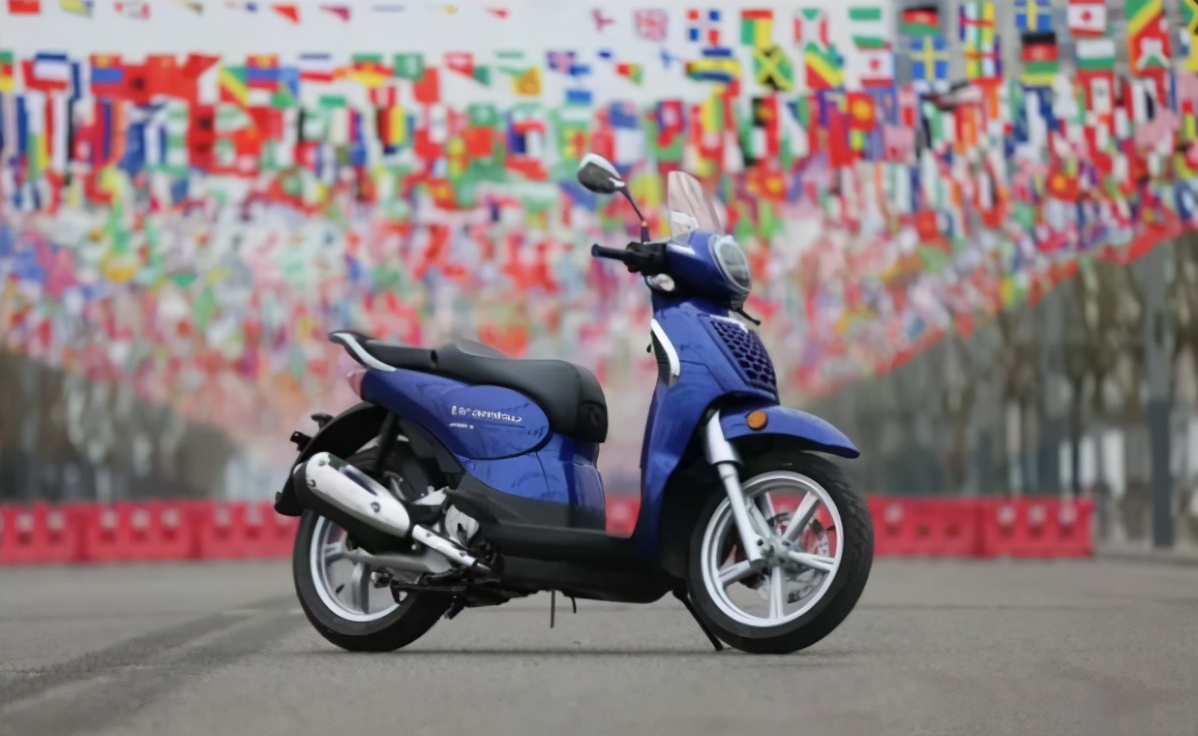 光阳赛艇s350点评,佛沙350巡弋300和光阳s350怎么选