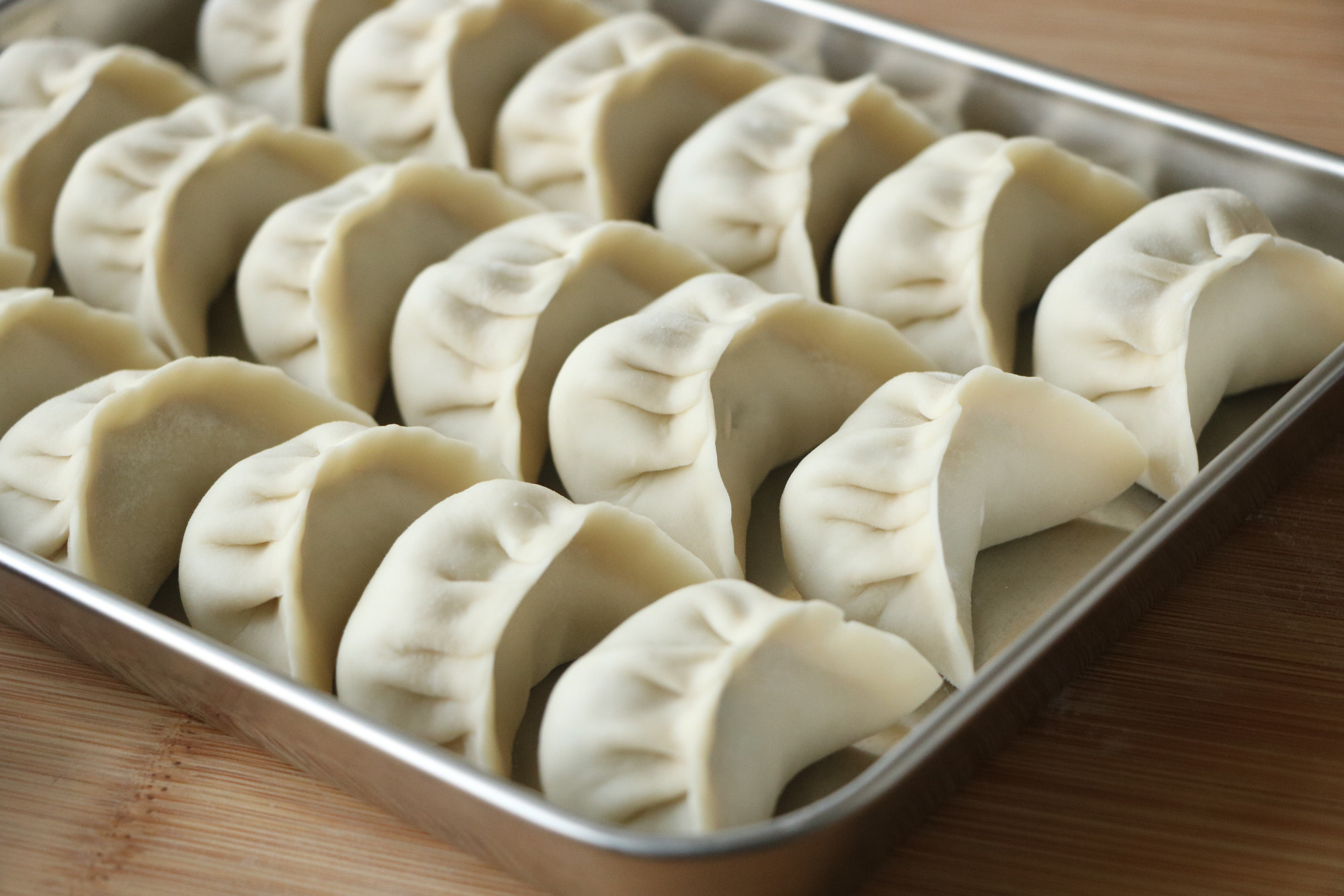 大葱肉饺子调馅儿的方法,大葱猪肉馅儿的饺子怎么调好吃