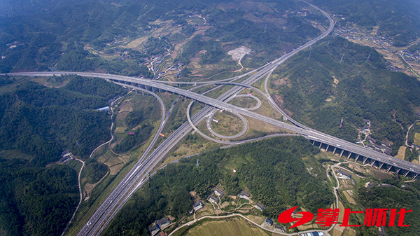 铁路作证,铁路见证时代变迁