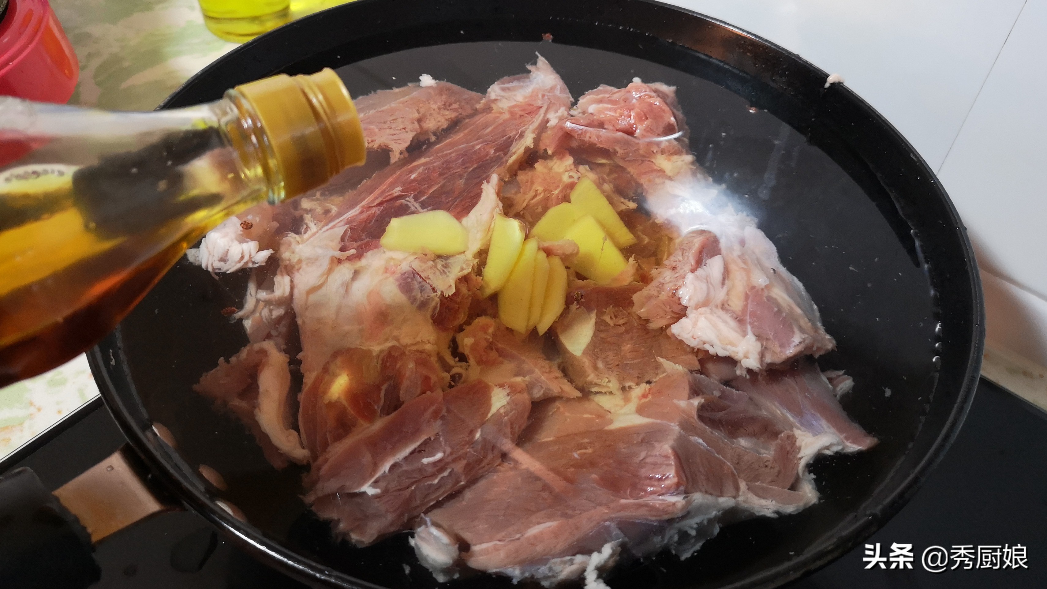 炖羊肉汤是不是先焯水啊,炖羊肉汤前要炒一下吗