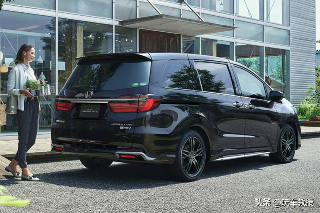 全新一代思域谍照曝光,本田全新思域两厢版专利图