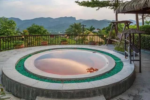 广东省内海拔最高的5星温泉金叶子，高山温泉+房间温泉一并拥有