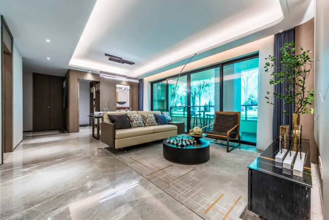 点评金茂府号称中原第一,一座金茂府的真实生活