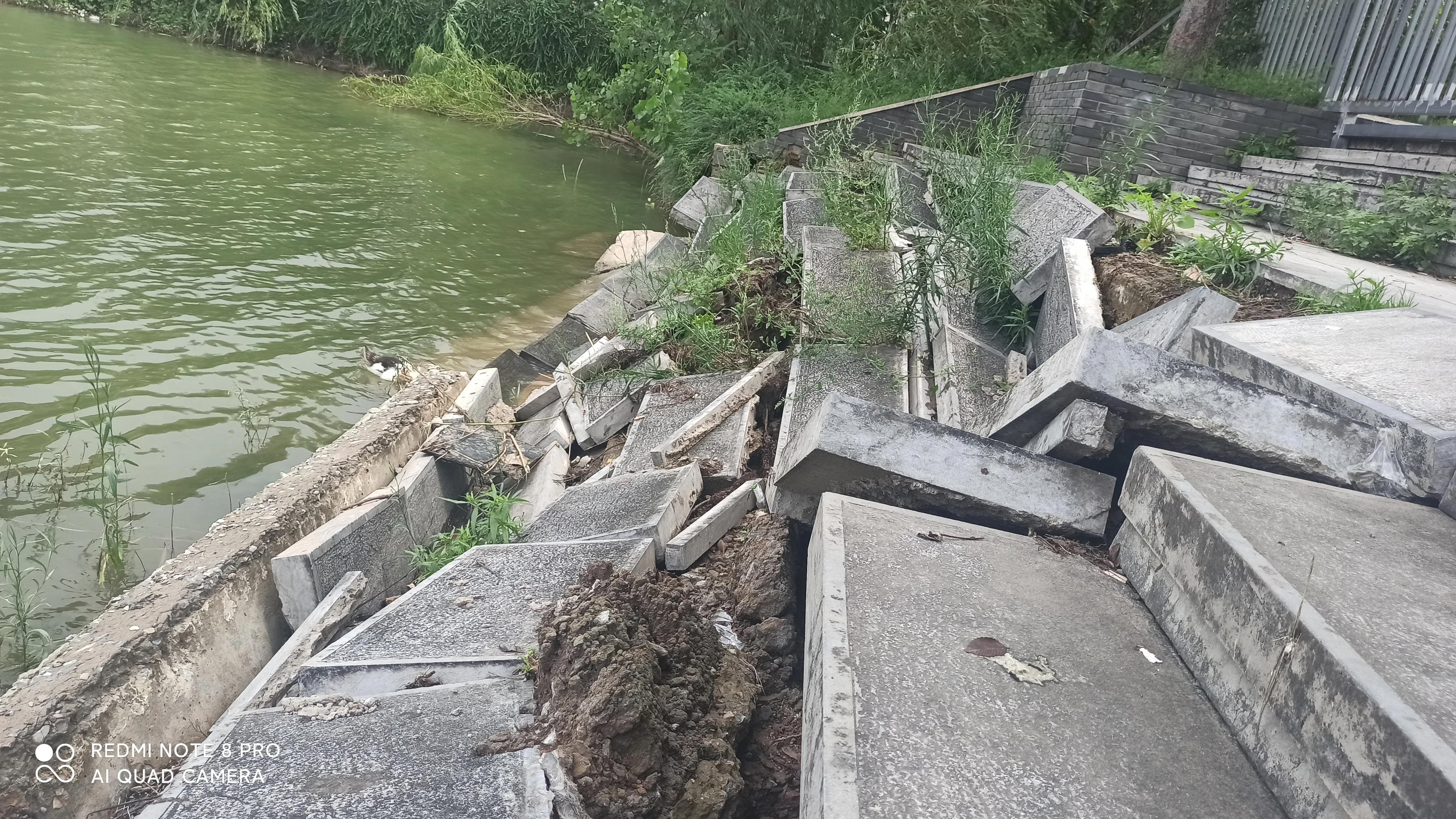 金秋雨后金明池遗址