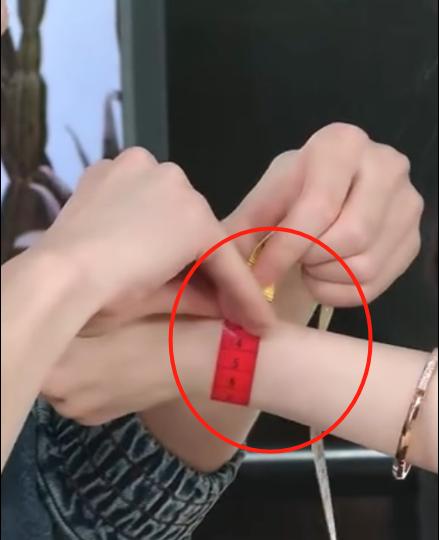 杨幂身材围度,杨幂围度