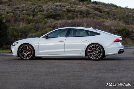 奥迪s款和a款有什么区别,奥迪s系列哪一款性能最好