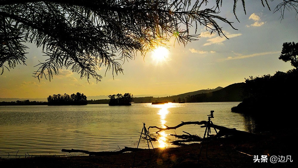 邂逅最美山水田园,春游邂逅一场完美的日落