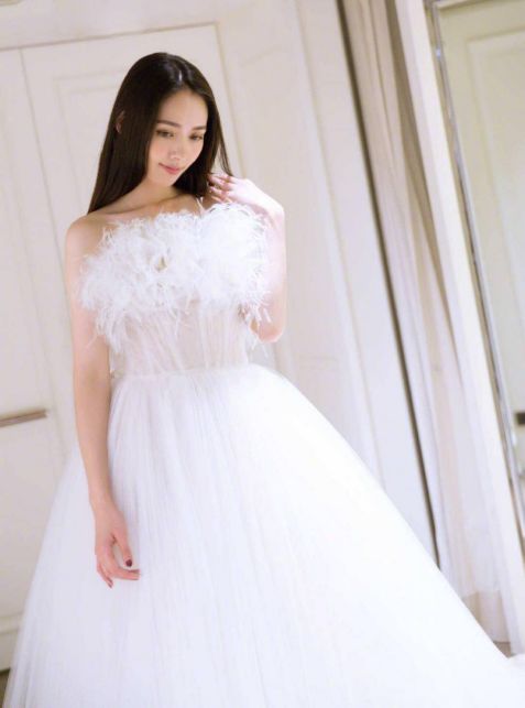 郭碧婷婚纱照什么工作室拍的,女儿们的恋爱郭碧婷向佐婚纱照