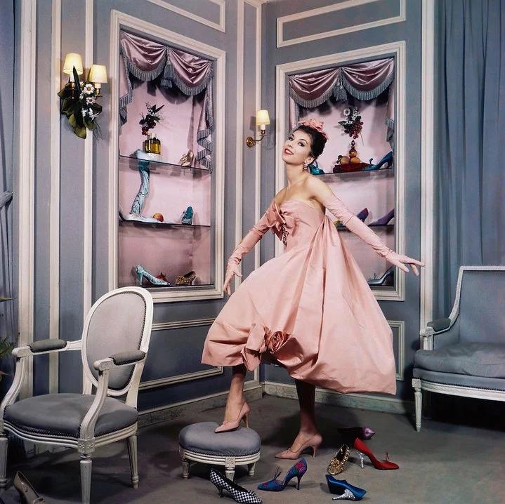 ysl是一个怎样的品牌,ysl到底叫杨树林还是圣罗兰