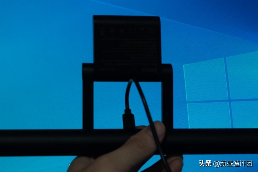 倍思沃可,倍思i沃克屏幕挂灯测评