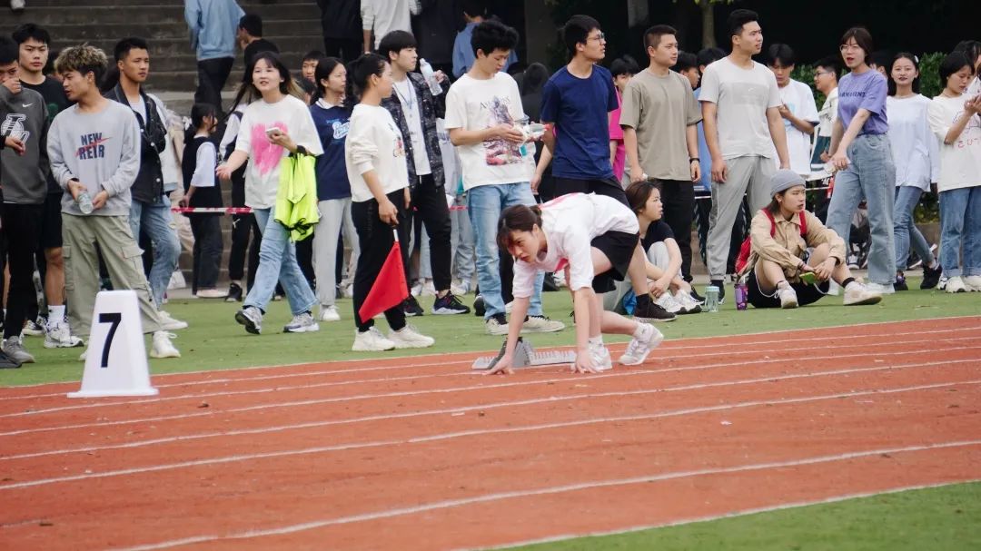 飒!123张图,带你“动+静”看赛场