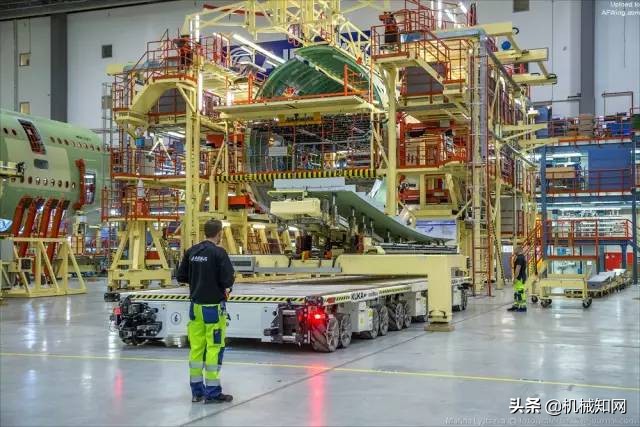 世界最大客机空客a380,空中巨无霸客机空客a380