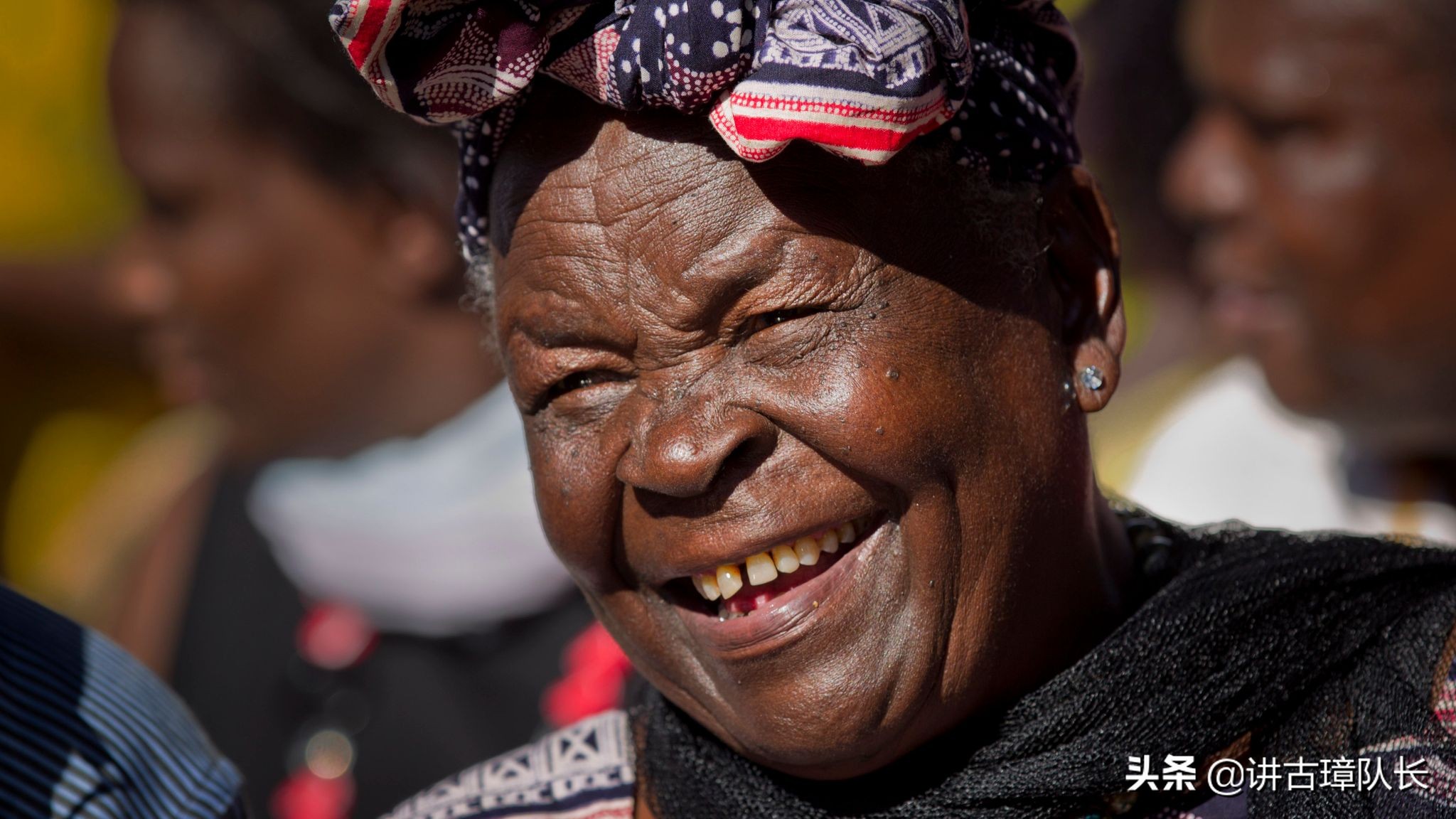 奥巴马亲弟弟在中国娶妻生子,奥巴马他兄弟定居在中国吗