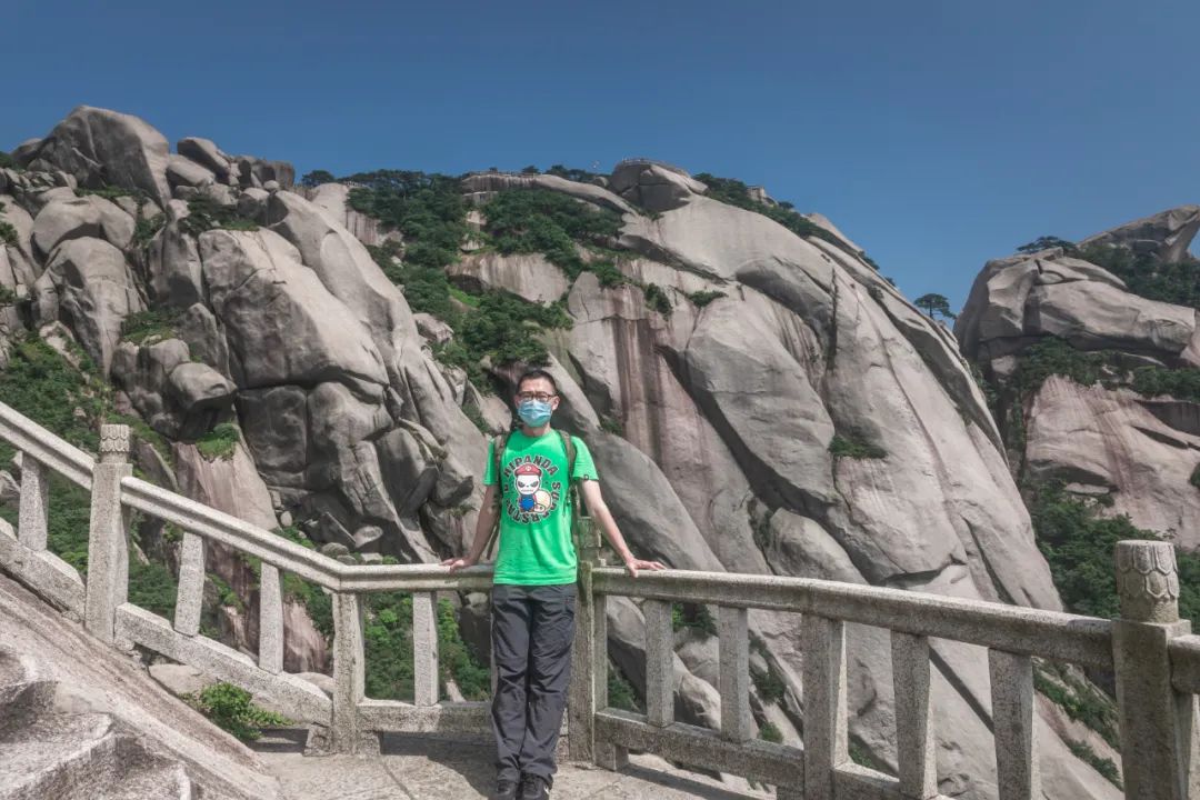 五岳中的南岳位于哪个省,九华山和天柱山哪座更值得游一游