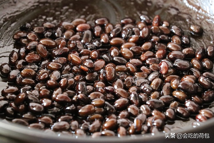 黑豆的吃法大全吃黑豆为什么放醋,黑豆的功效与作用醋泡黑豆的做法