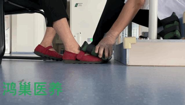 老人走路不稳怎么治疗,老人走路不稳多注意