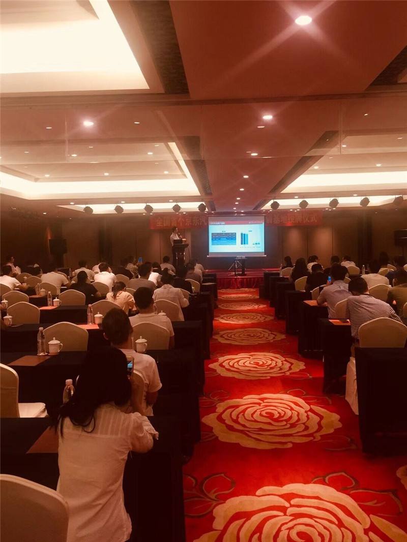 “进菠菜群的那个月，我被骗了20W”