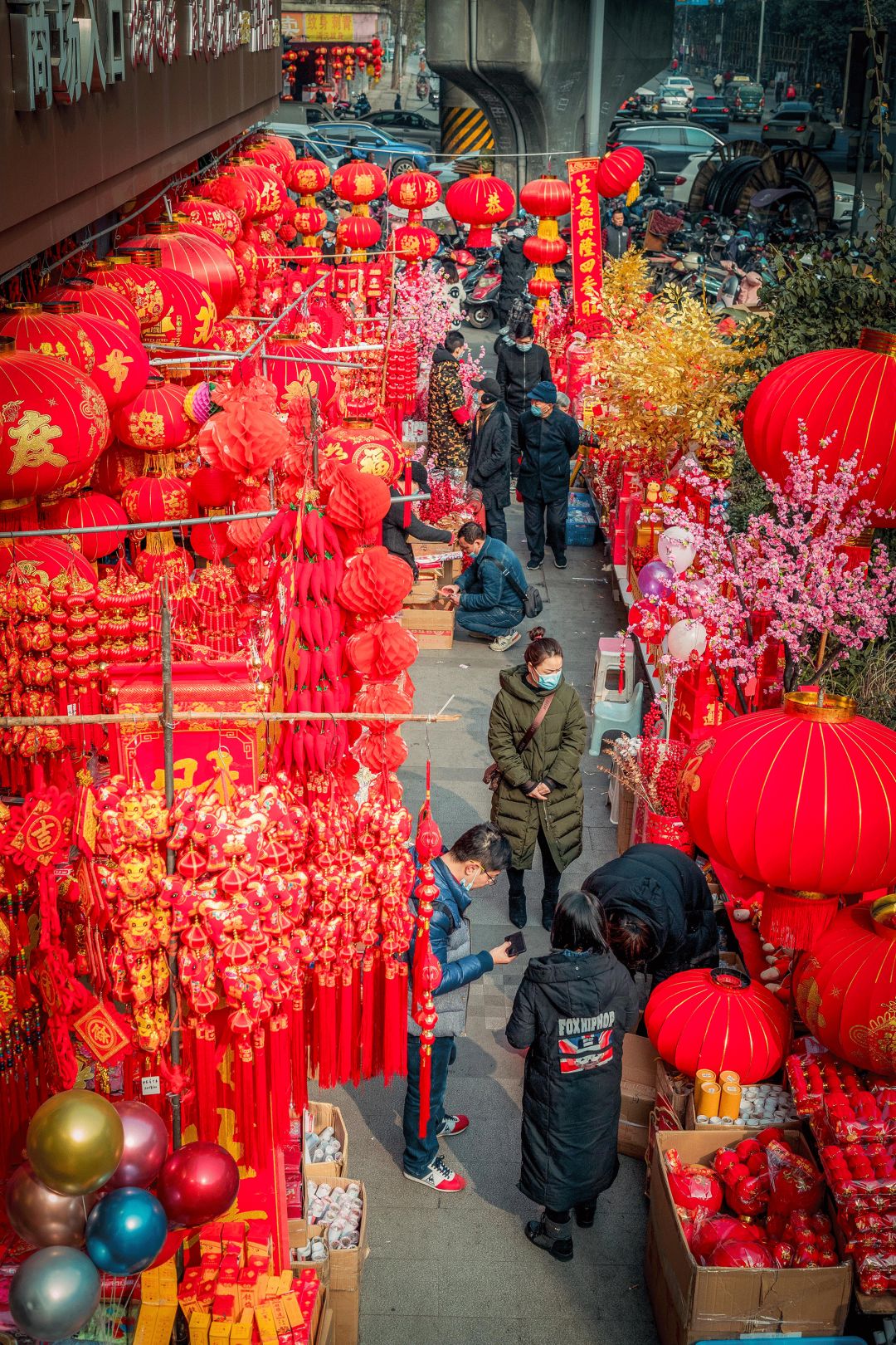 自拍红火大片，成都人新春过年打卡攻略来了