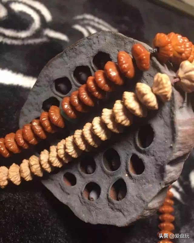 滴血莲花菩提盘玩前后对比效果图,21颗菩提手串盘玩