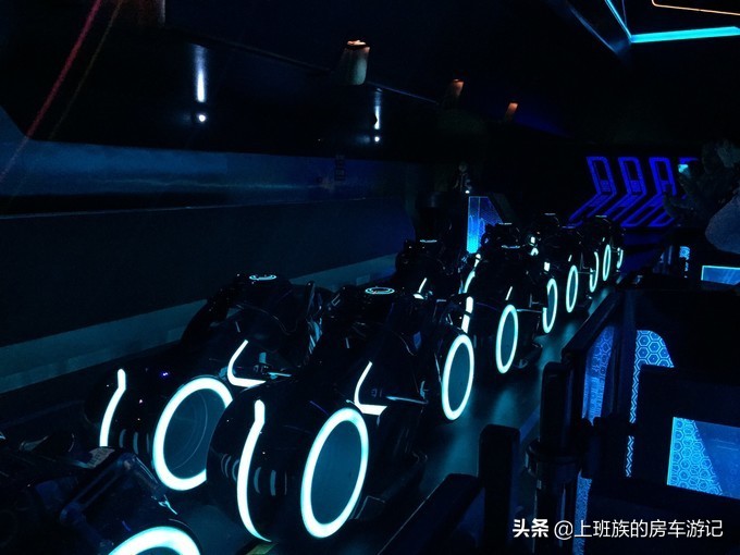 上海迪士尼自驾停车攻略,上海迪士尼快速通行证攻略