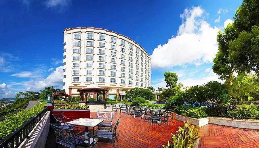 入住观音山旁的5星酒店，度假仅668元，早晚餐下午茶全齐，酒店接送