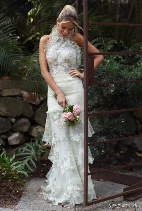 卡卡金球奖和c罗合影,卡卡获得金球奖