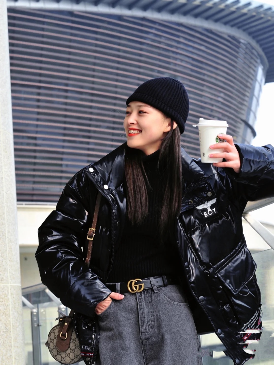 冬天羽绒服褶皱怎么处理小妙招,刚买的羽绒服有褶皱不蓬松怎么办