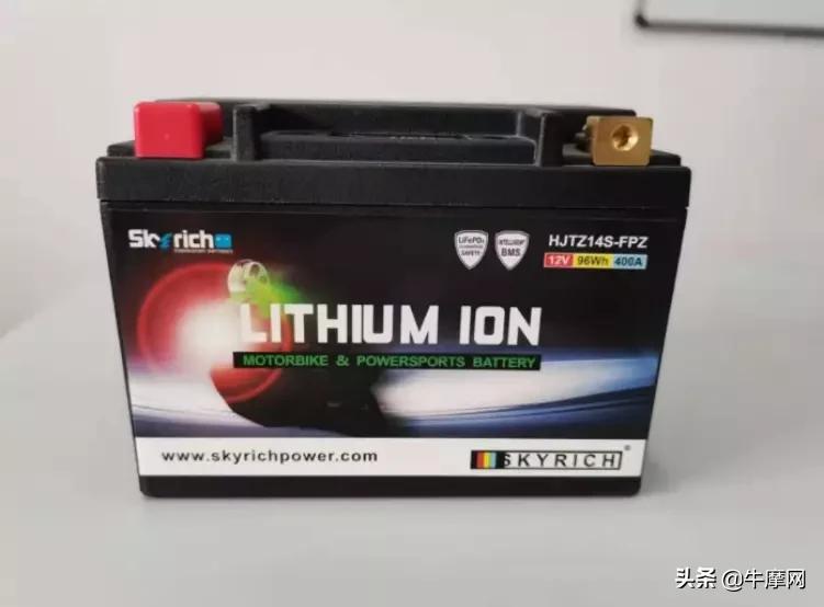 48v锂电池可以给摩托车起动不,摩托车用锂电池怎么充电