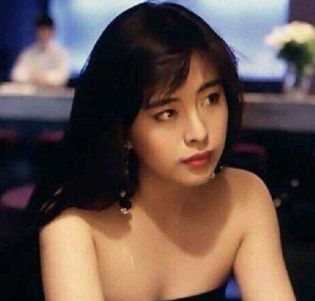 功夫里的龅牙珍的现实生活照,功夫里的龅牙珍真人