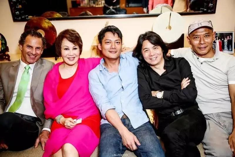 羽西年轻时的照片,十年前羽西