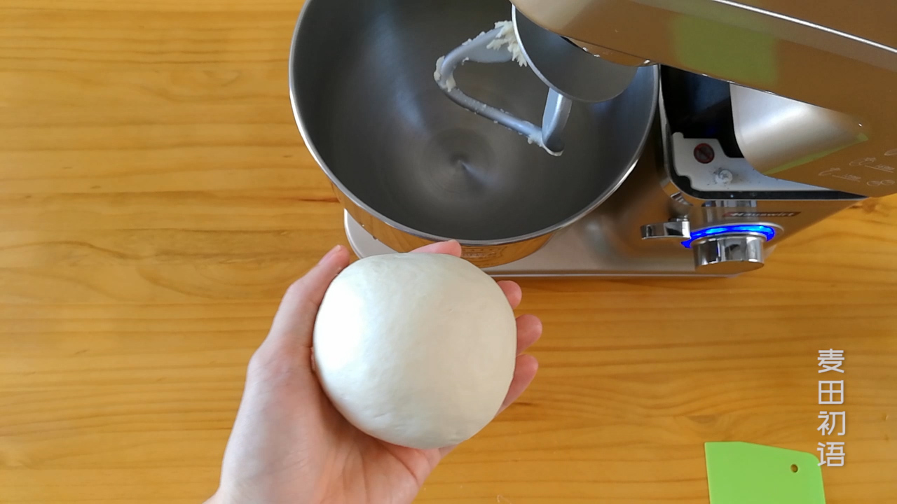 香味十足的奶香馒头，超级松软有弹性，不坑洼不缩皱的秘密都在这