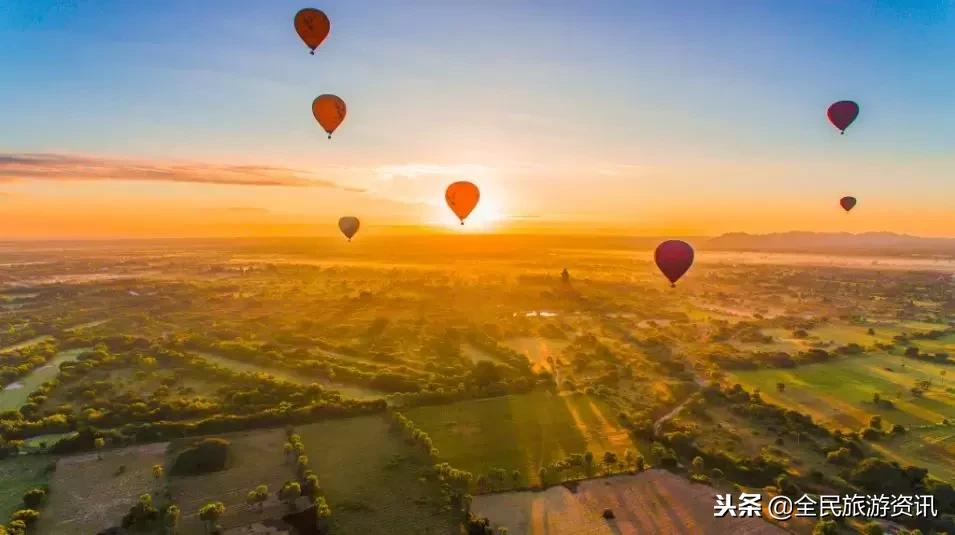 这个藏着绝美海滩和热气球的东南亚小国说走就走！