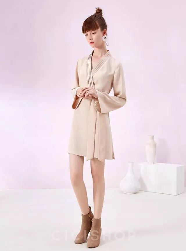 裙子推荐秋冬连衣裙,秋冬款可以穿的小裙子