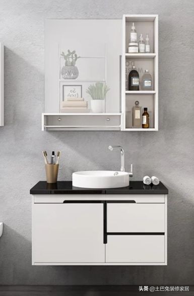 浴室柜选实木的还是塑钢的,pvc浴室柜可以防潮吗