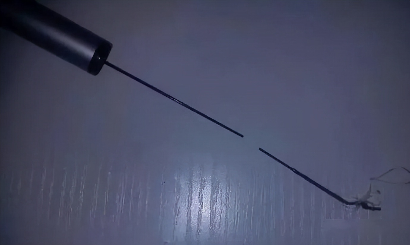 钓鱼的恶劣行为,经常钓大鱼对鱼竿有伤害吗