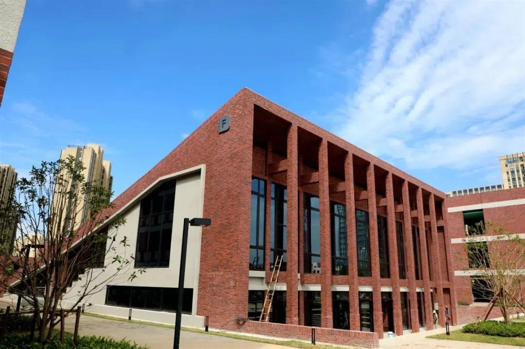 上海嘉定有哪些最好的学校,上海嘉定区有几所公立学校