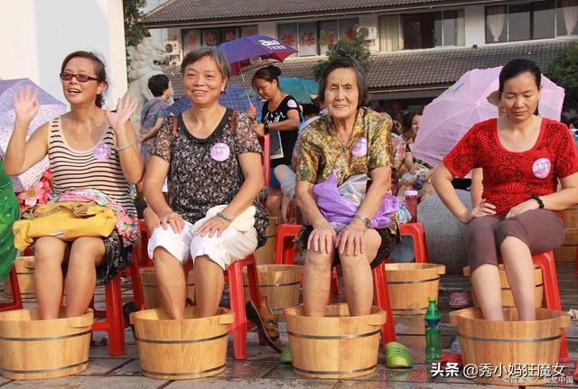 韧带拉伤脚踝肿多久可以消肿,韧带拉伤腿肿了怎么消肿最快