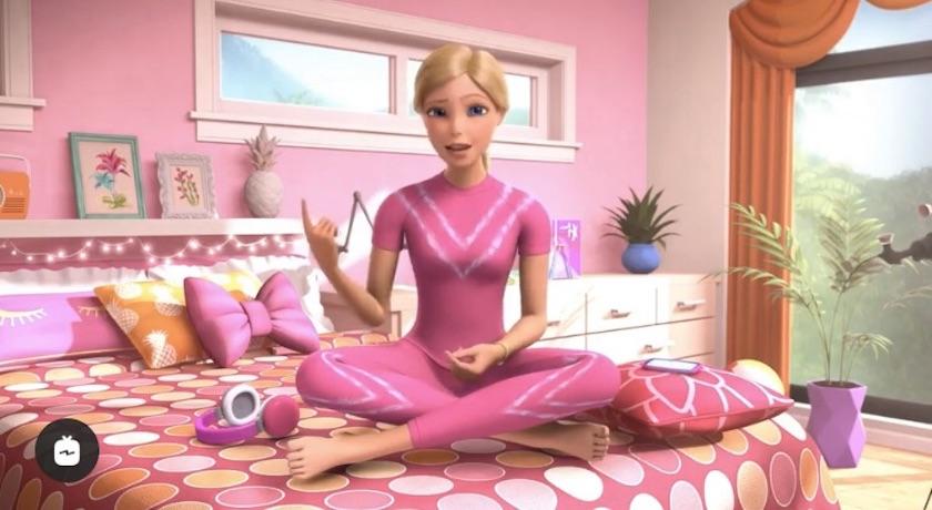 比超模吉娘娘还野，60岁的芭比转行做网红，教人保养健身与冥想