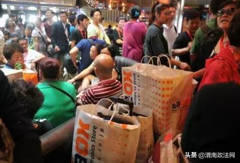 女子举报代购结果代购是假的,代购买到假货怎么投诉