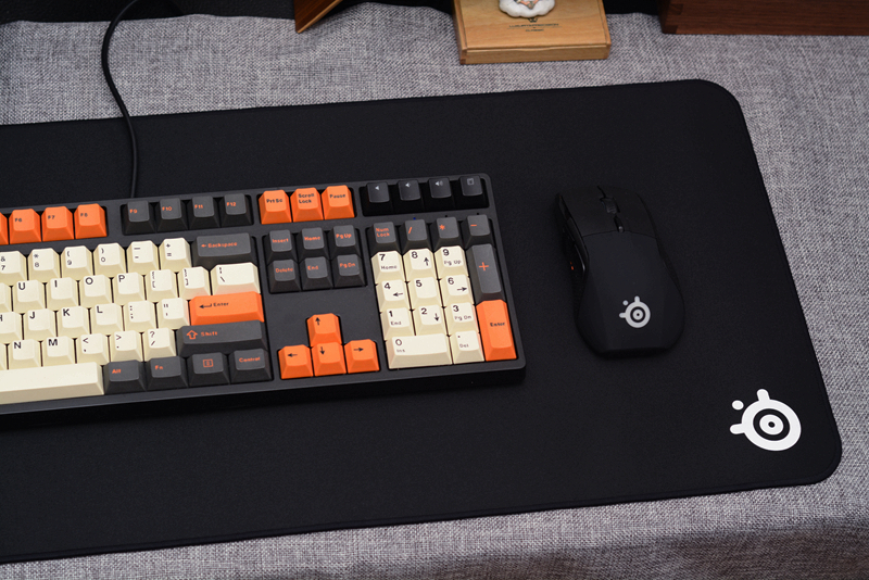 rgb灯条游戏鼠标垫,rgb发光鼠标垫推荐