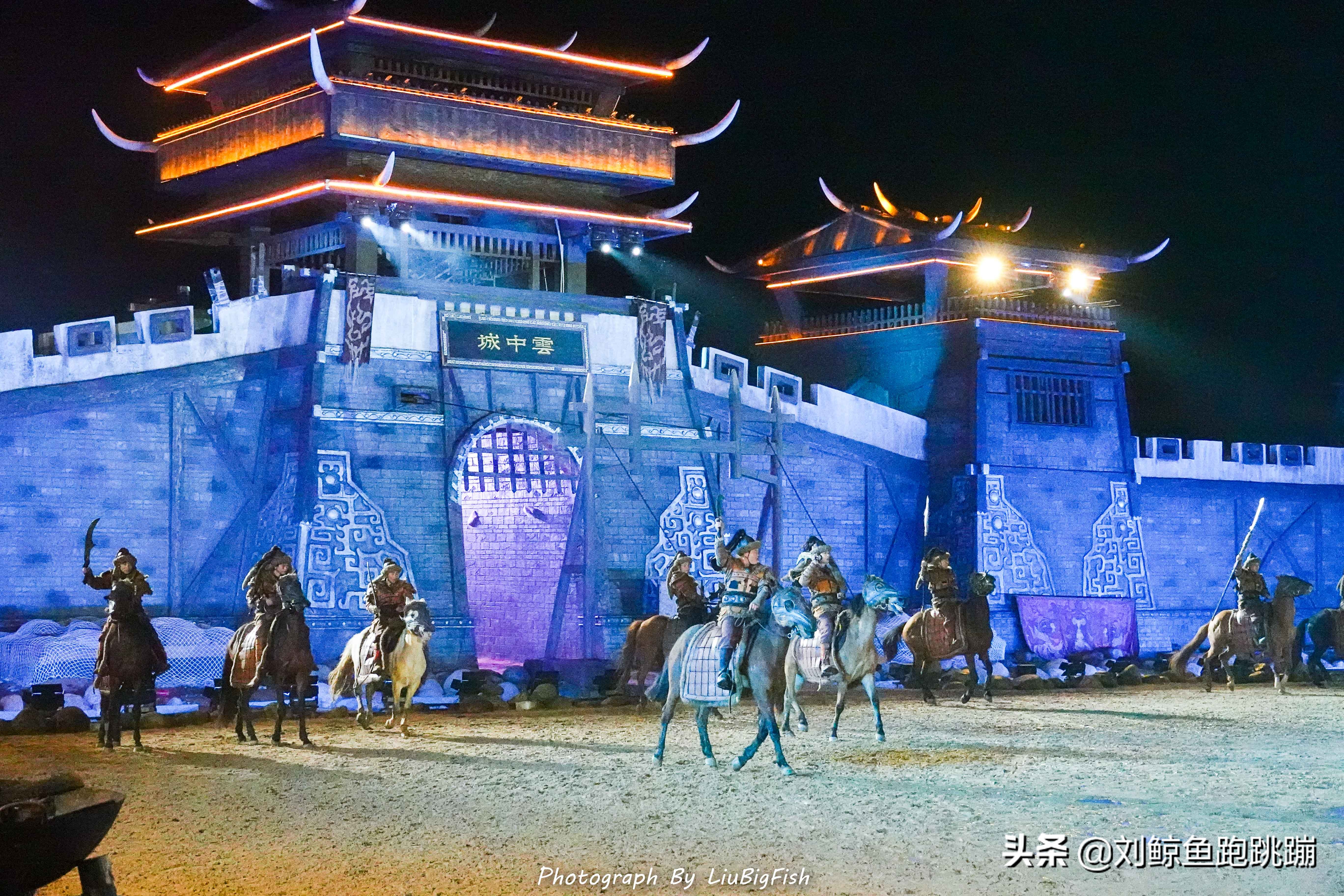 木兰草原马战演出直播,武汉木兰草原狂欢夜视频