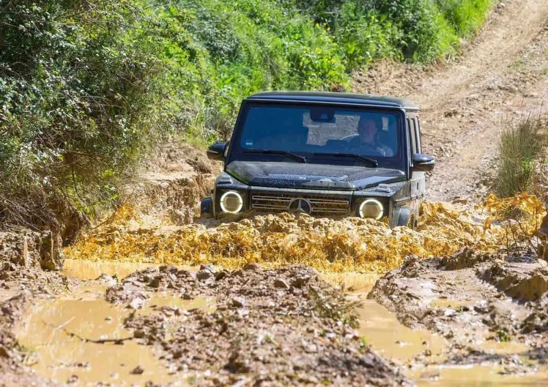 大g版牧马人,大g卫士酷路泽牧马人越野