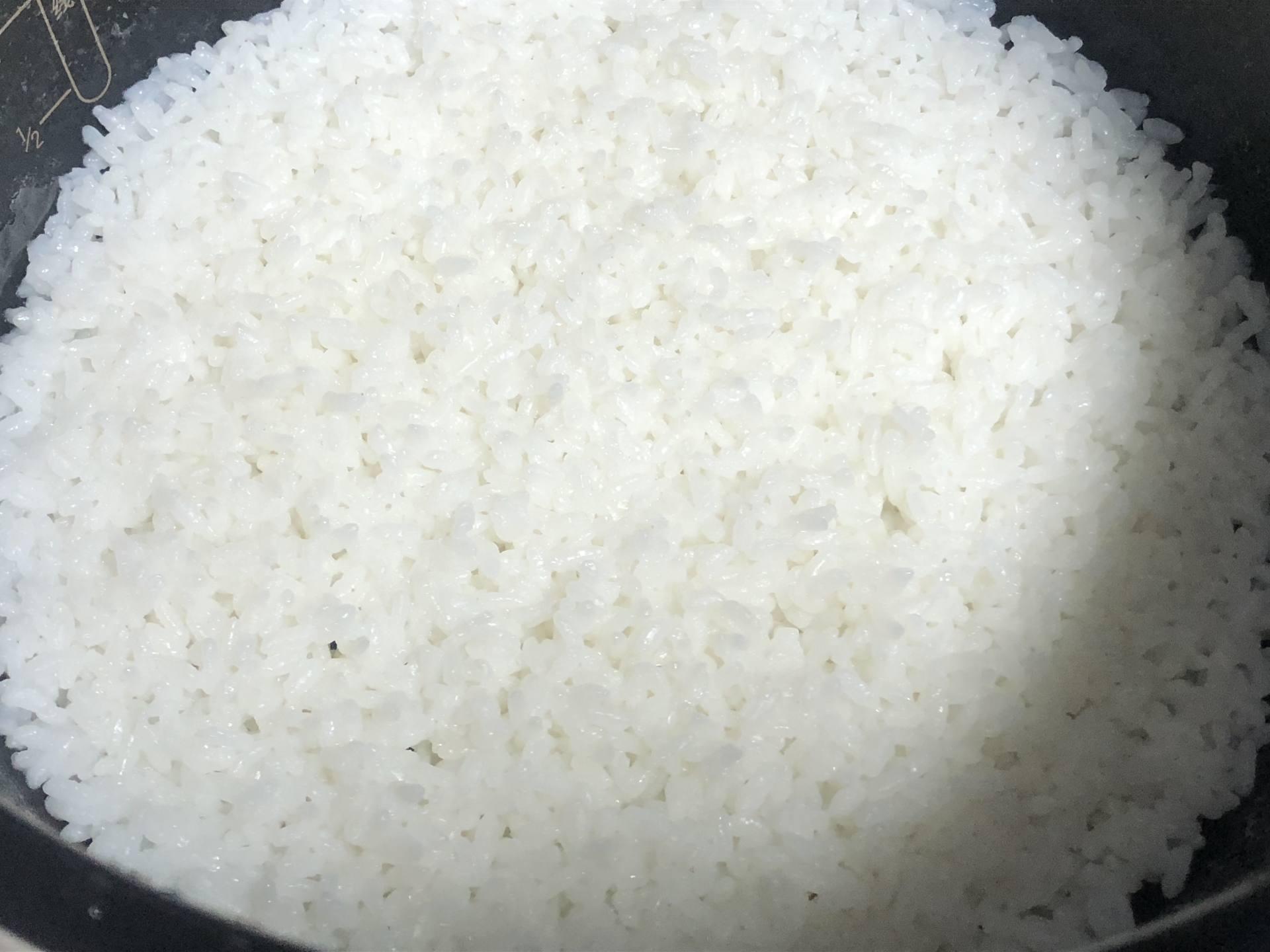 电饭煲饭煮多了不好吃,米饭煮出来不香是电饭煲的问题吗