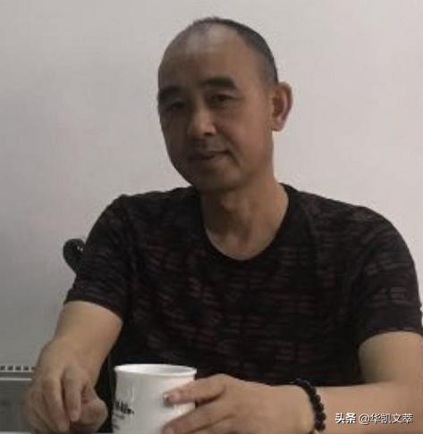 当阳郭场火锅鸡先炒红酱还是黑酱,当阳郭场火锅鸡全国有加盟店吗