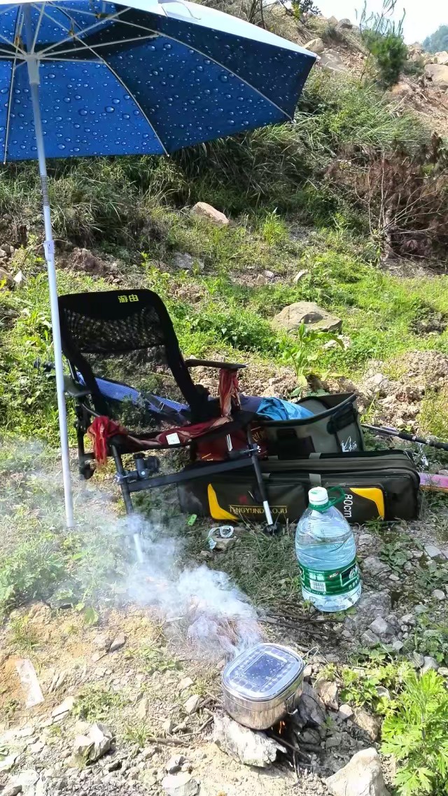 钓鱼大家用钓椅还是钓箱还是钓台,新手买钓椅还是钓箱还是钓台