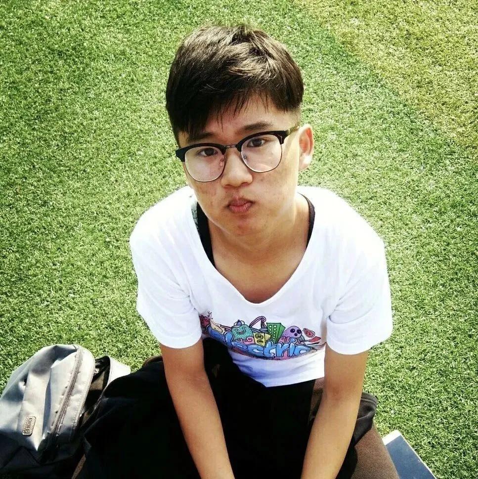 无锡一高校宿舍,成都一大学寝室6名男生上名校